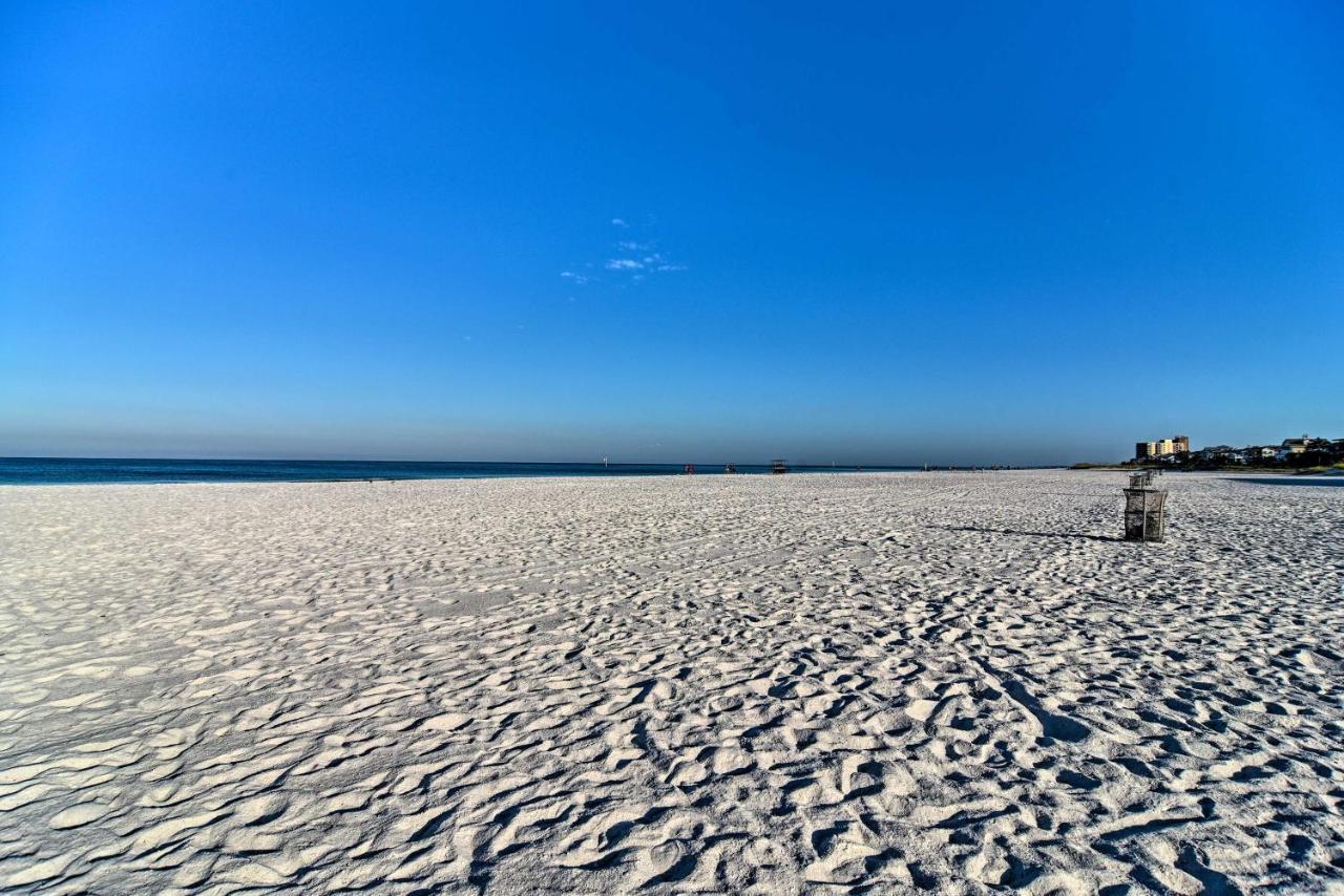 Coastal Sea Side Townhome - Walk To Beach! Clearwater Beach Eksteriør billede