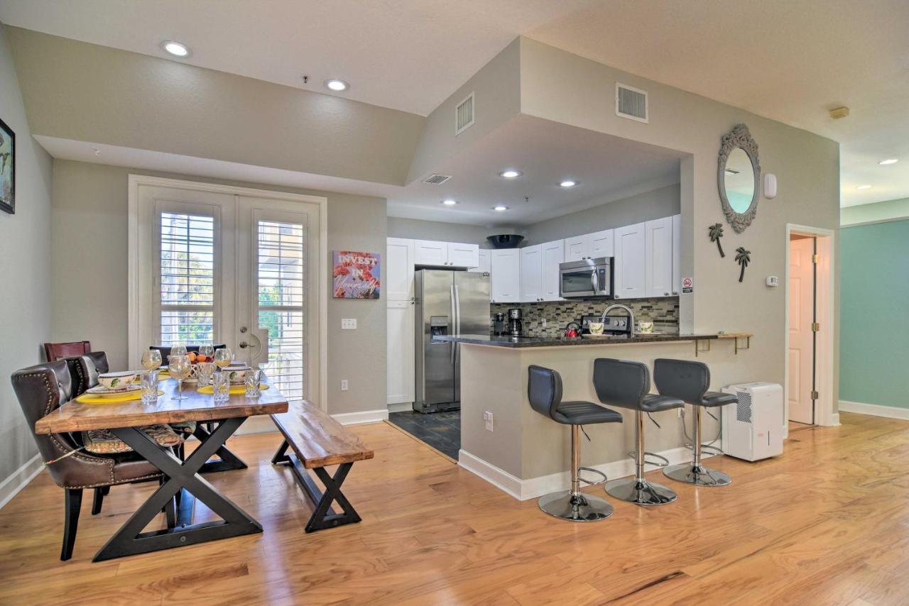 Coastal Sea Side Townhome - Walk To Beach! Clearwater Beach Eksteriør billede