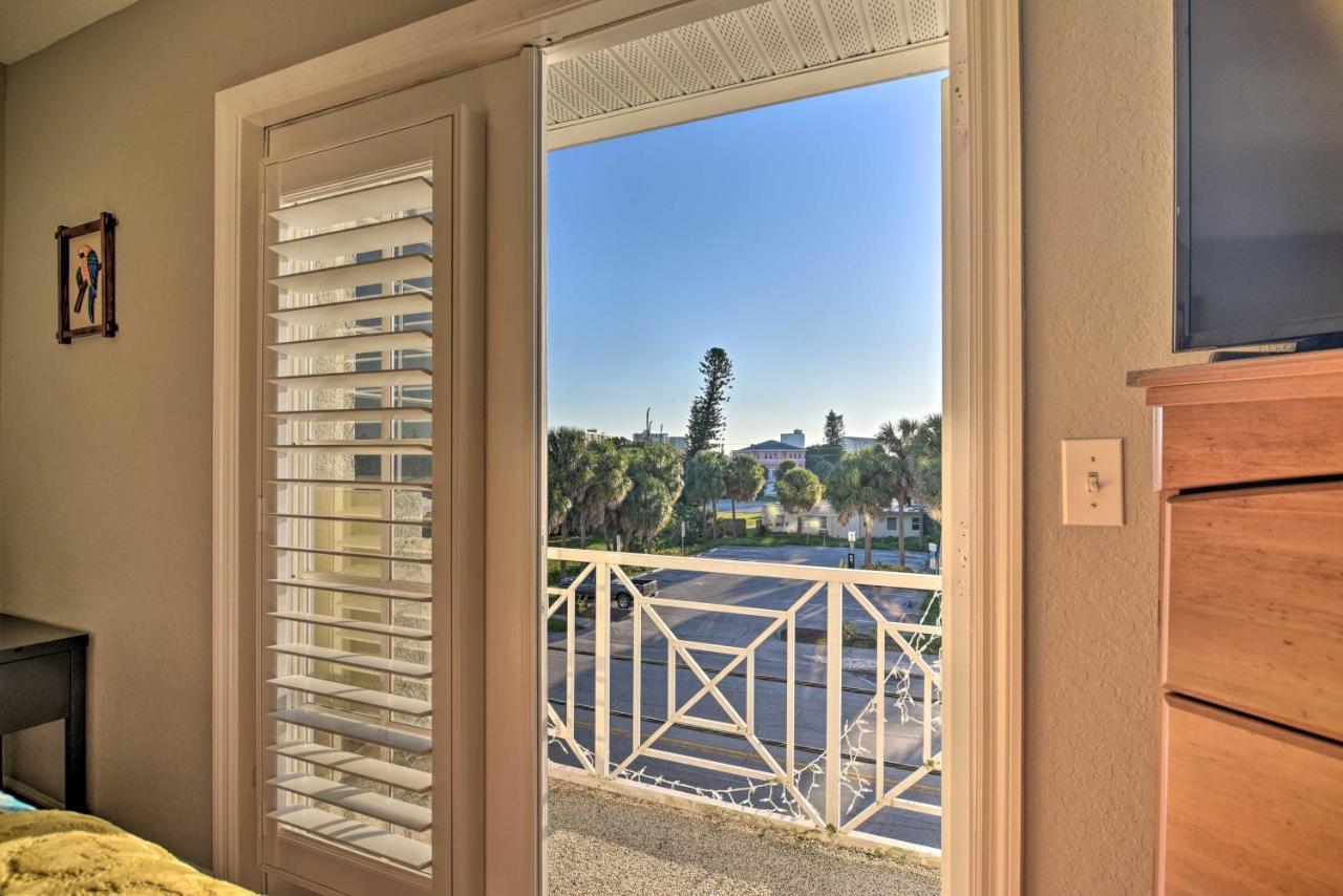 Coastal Sea Side Townhome - Walk To Beach! Clearwater Beach Eksteriør billede