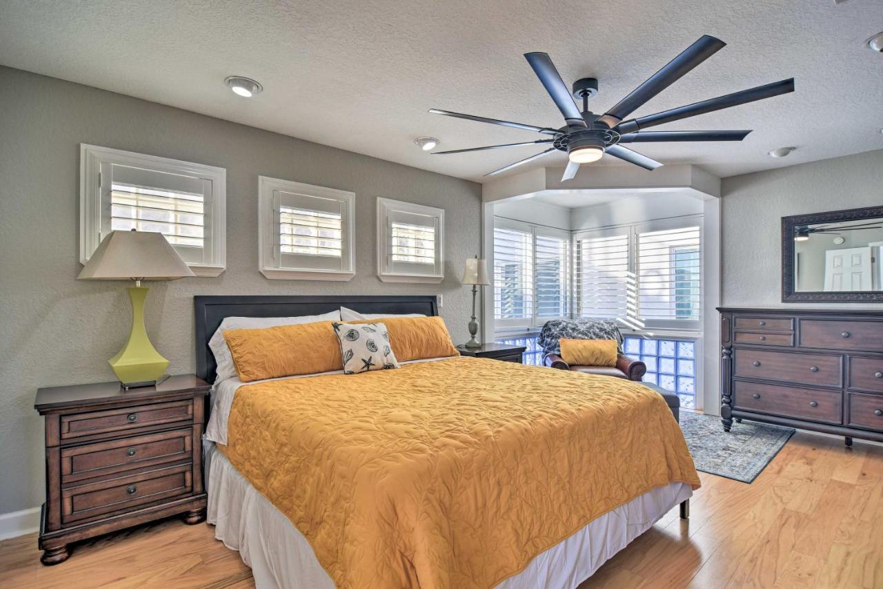 Coastal Sea Side Townhome - Walk To Beach! Clearwater Beach Eksteriør billede