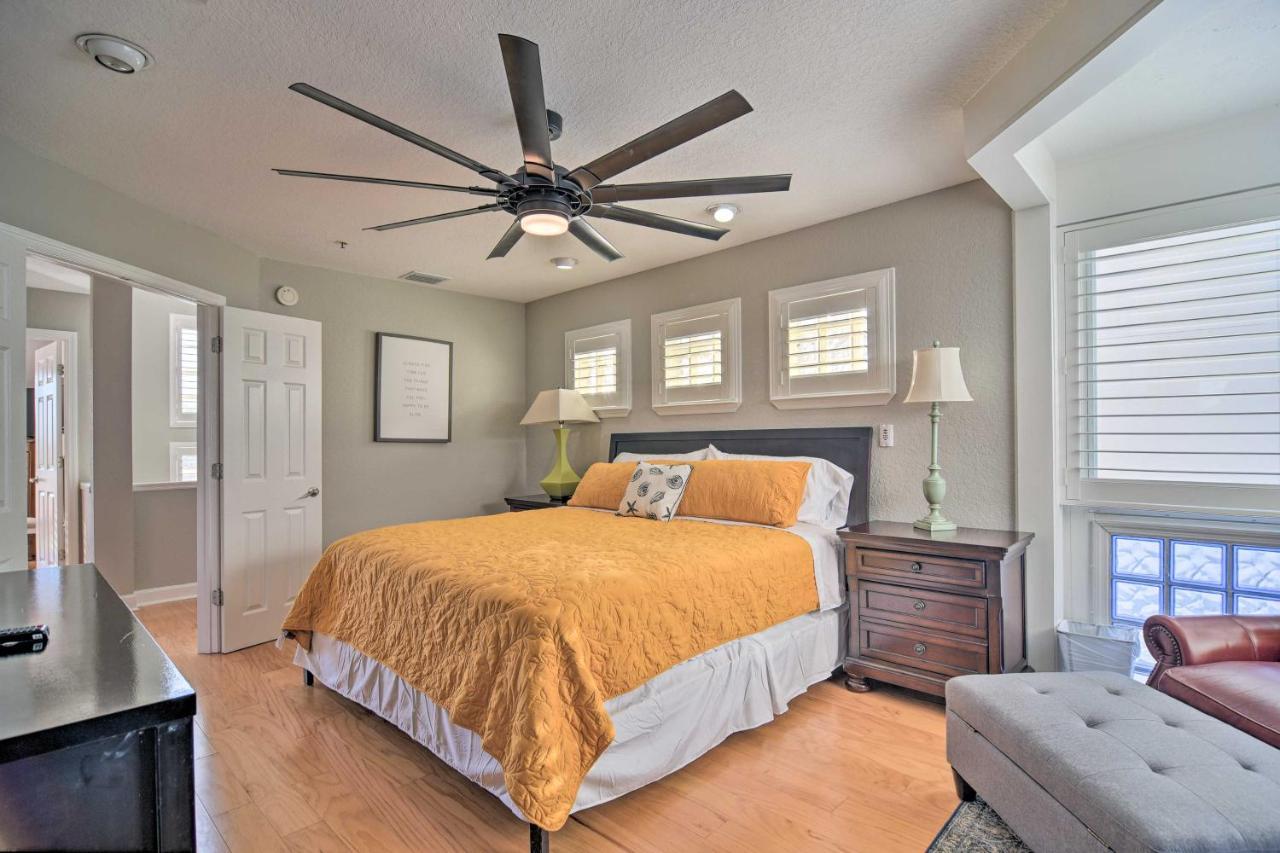 Coastal Sea Side Townhome - Walk To Beach! Clearwater Beach Eksteriør billede