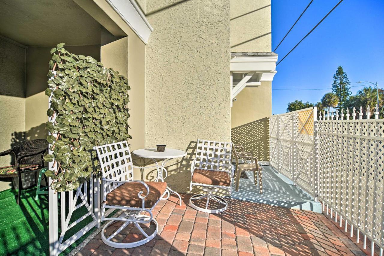Coastal Sea Side Townhome - Walk To Beach! Clearwater Beach Eksteriør billede